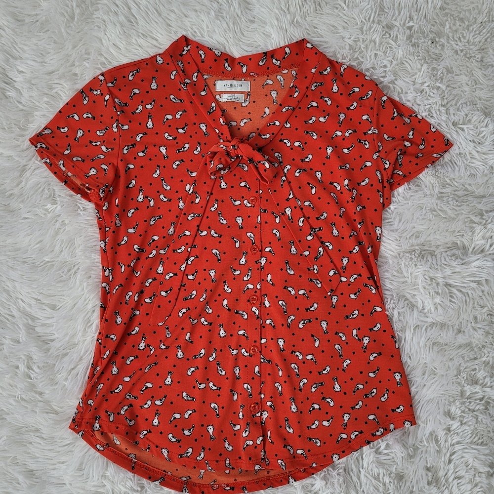 Bird pattern shirt with tie, red, size small by Van Heusen, good condition!